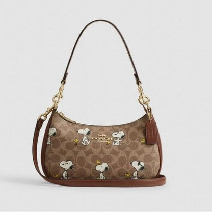 Coach x Peanuts Teri Bag Snoopy Signature Canvas Shoulder Purse New With Tags